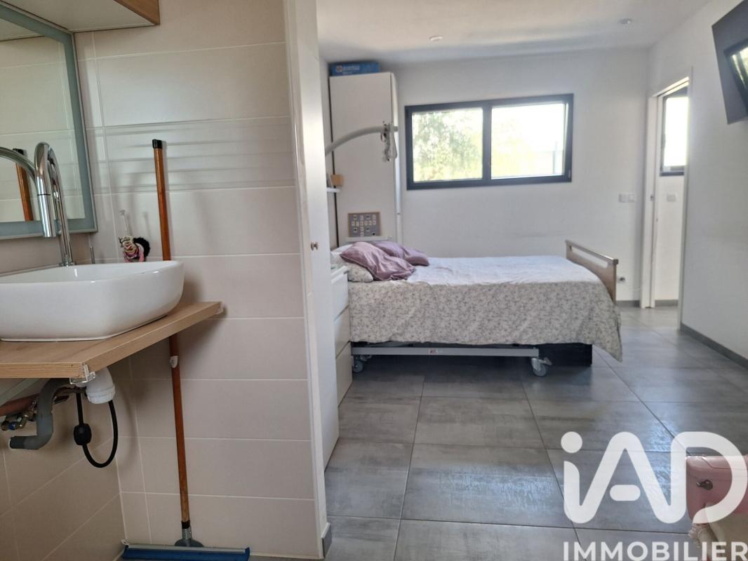 Maison 4 Pièce(s) Sainte-Anastasie-sur-Issole - Photo 12
