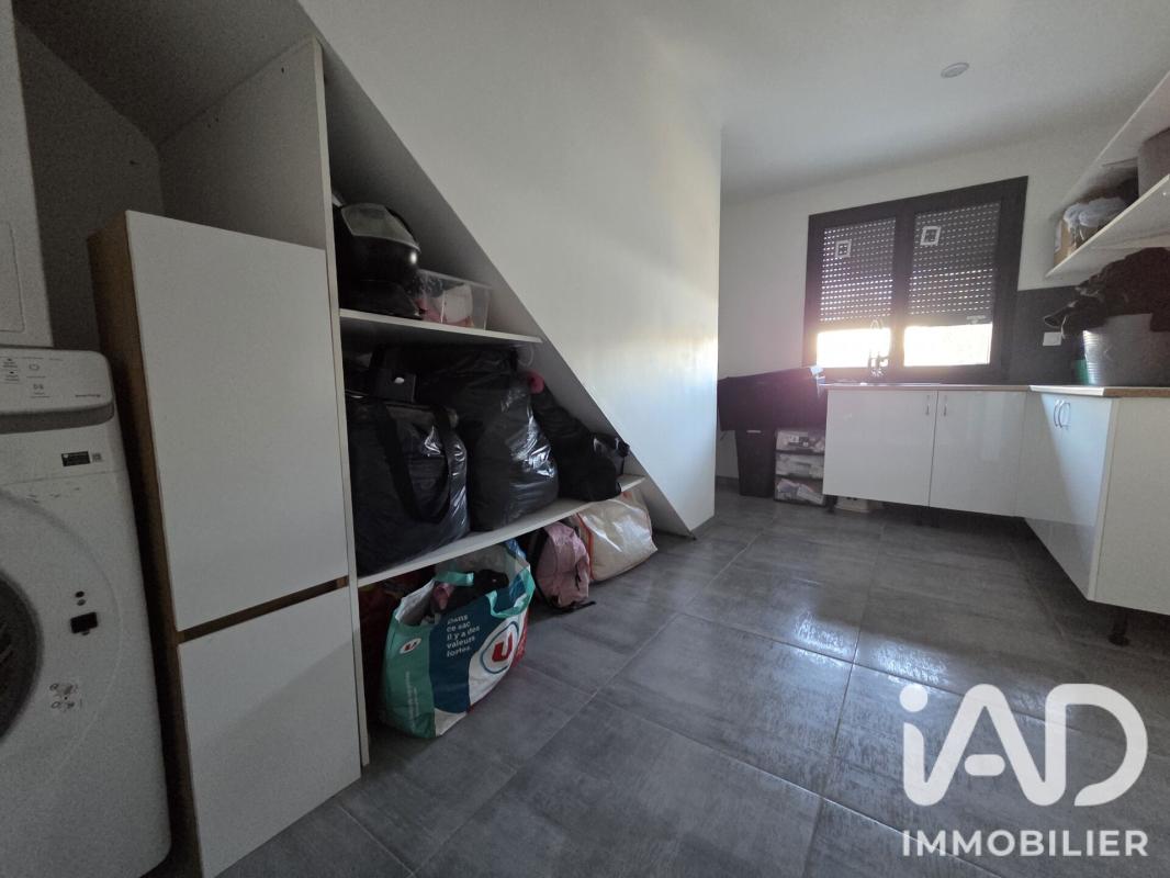 Maison 4 Pièce(s) Sainte-Anastasie-sur-Issole - Photo 15