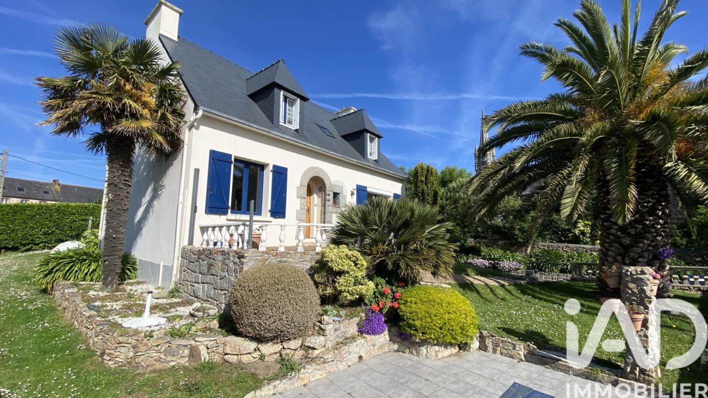 Maison 4 Pièce(s) Ploubazlanec