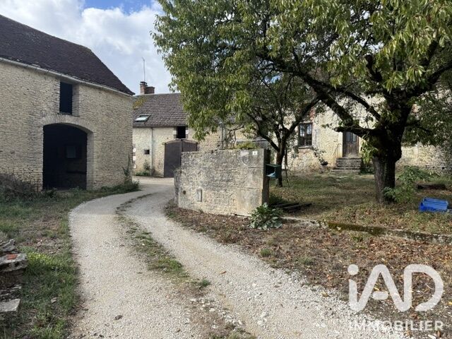 Maison 7 Pièce(s) Avirey-Lingey - Photo 2