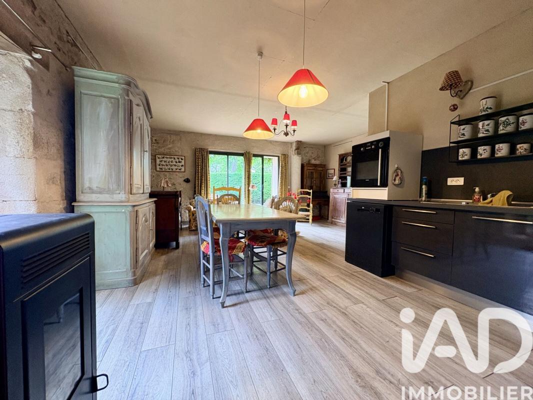 Maison 12 Pièce(s) Pouligny-Saint-Martin - Photo 14