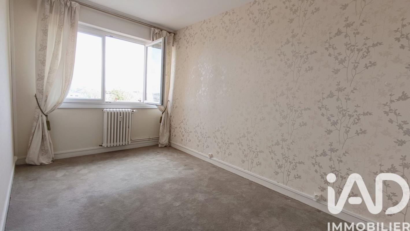 Appartement 4 Pièce(s) Châteauroux