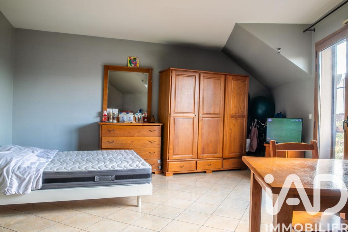 Immeuble  Stains - Photo 16