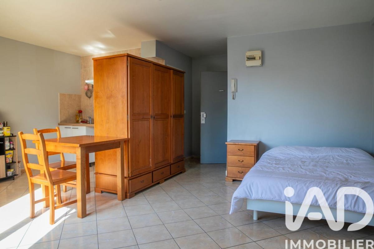 Immeuble  Stains - Photo 17