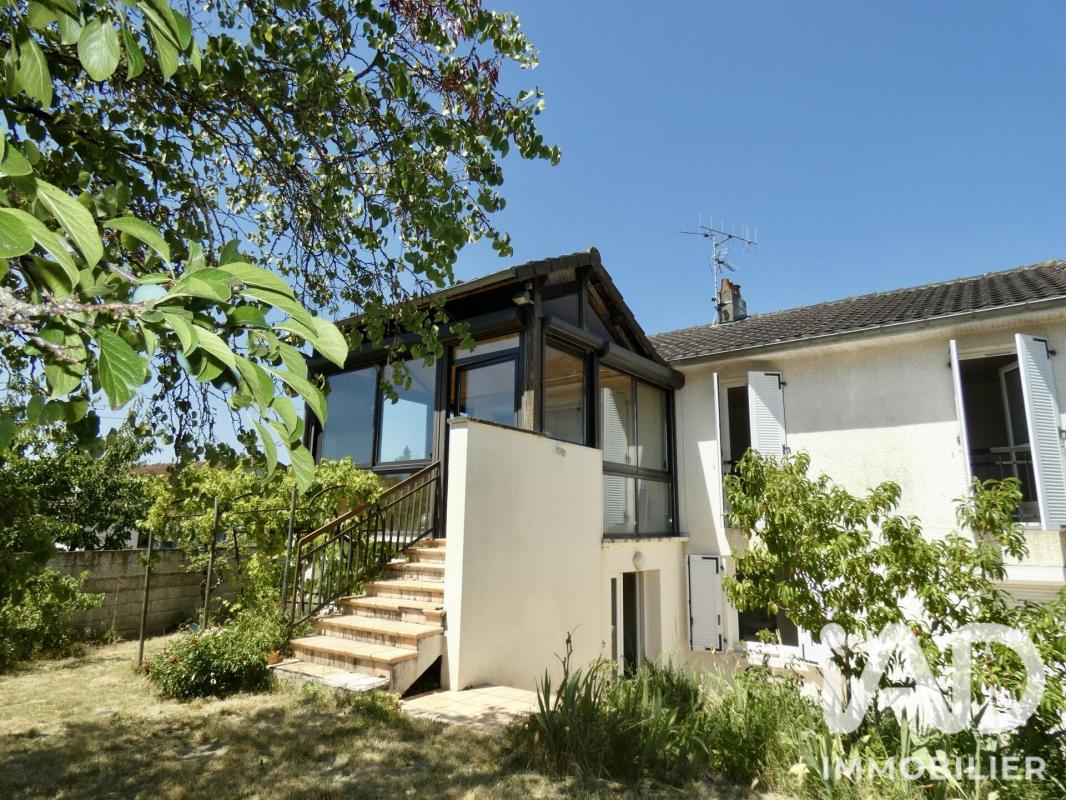 Maison 8 Pièce(s) Poitiers