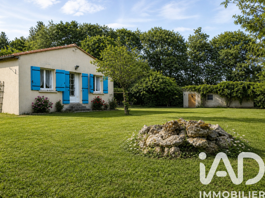 Maison 5 Pièce(s) La Barde