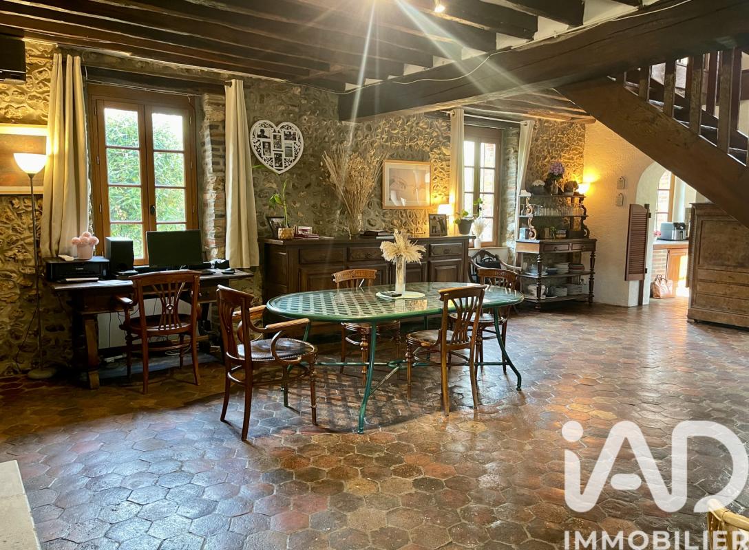 Maison 8 Pièce(s) Villeneuve-sur-Yonne - Photo 3