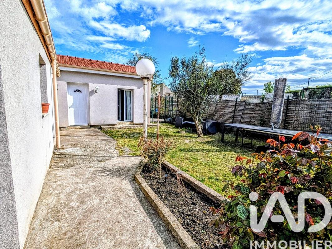 Maison 8 Pièce(s) Pierrefitte-sur-Seine