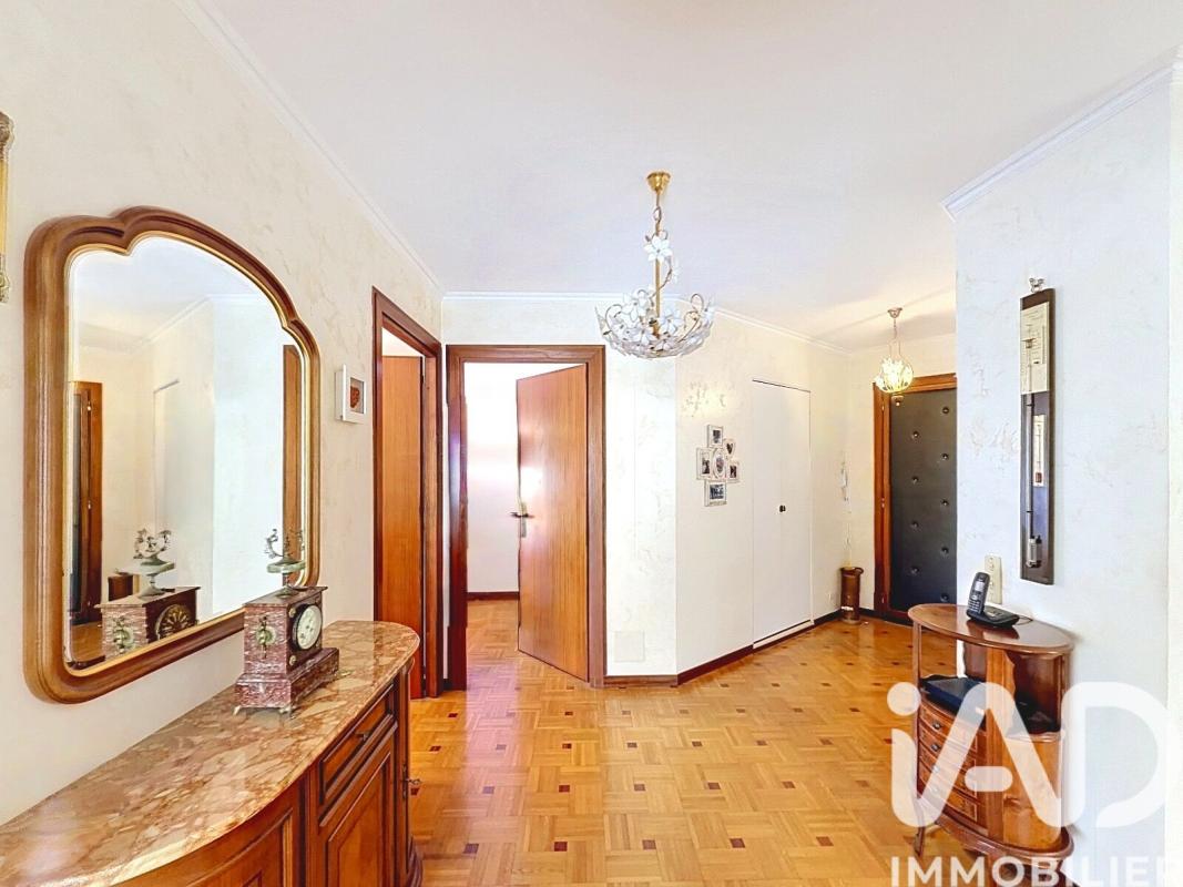 Appartement 4 Pièce(s) Menton