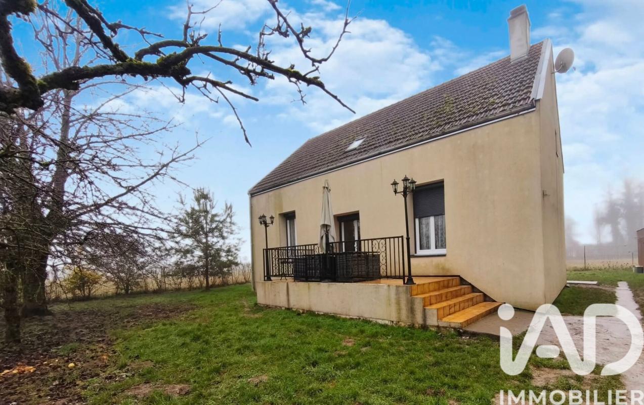 Maison 5 Pièce(s) Faux-Fresnay