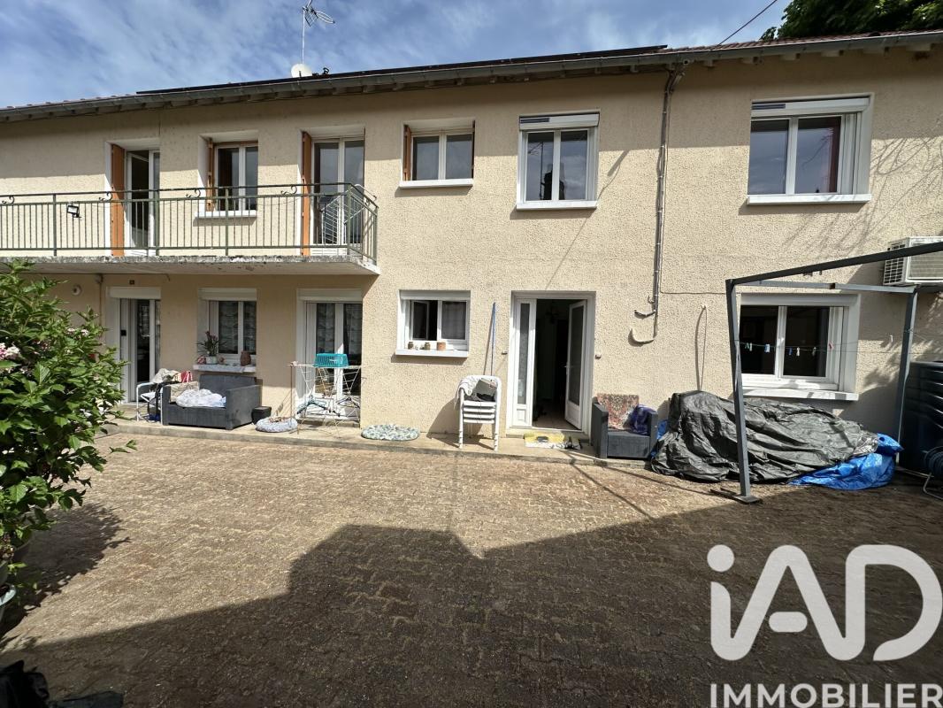 Immeuble  Saint-Août - Photo 1