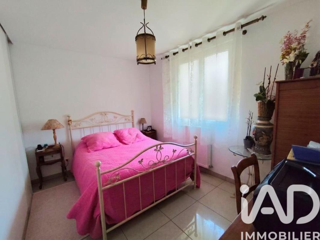 Maison 4 Pièce(s) Luisant - Photo 11