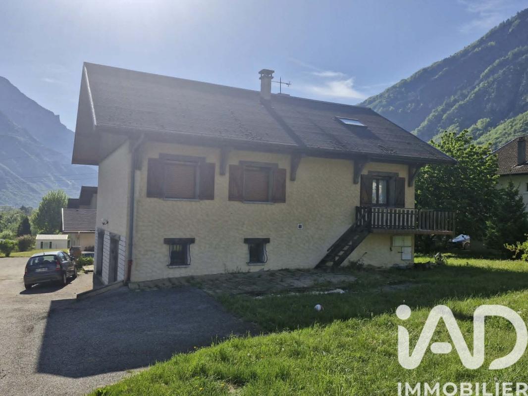 Villa 6 Pièce(s) Saint-Jean-de-Maurienne