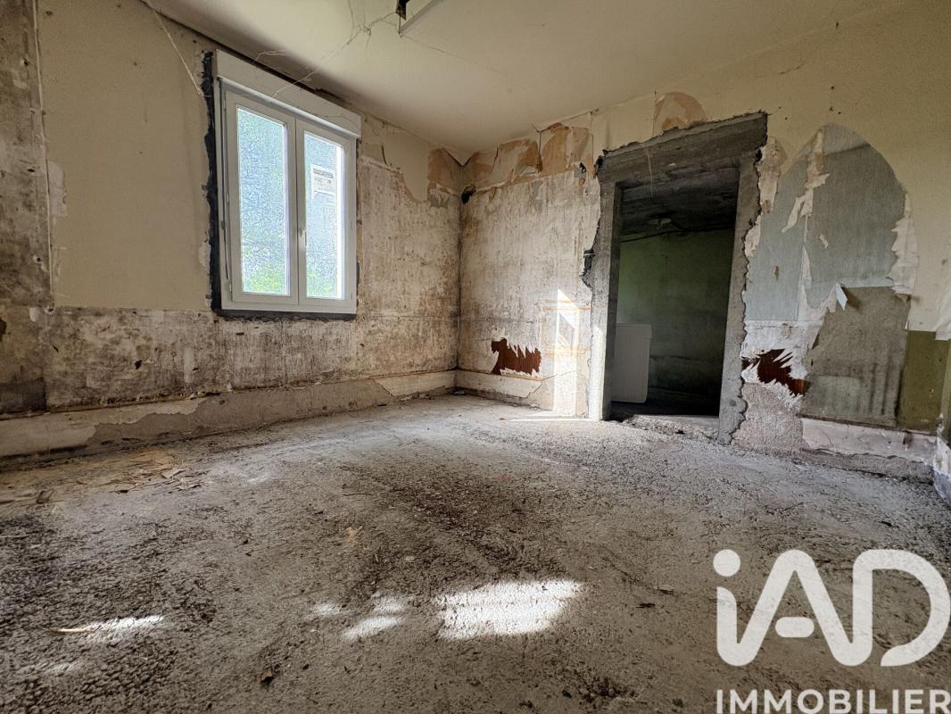 Maison 5 Pièce(s) Saint-Amand-Montrond - Photo 12