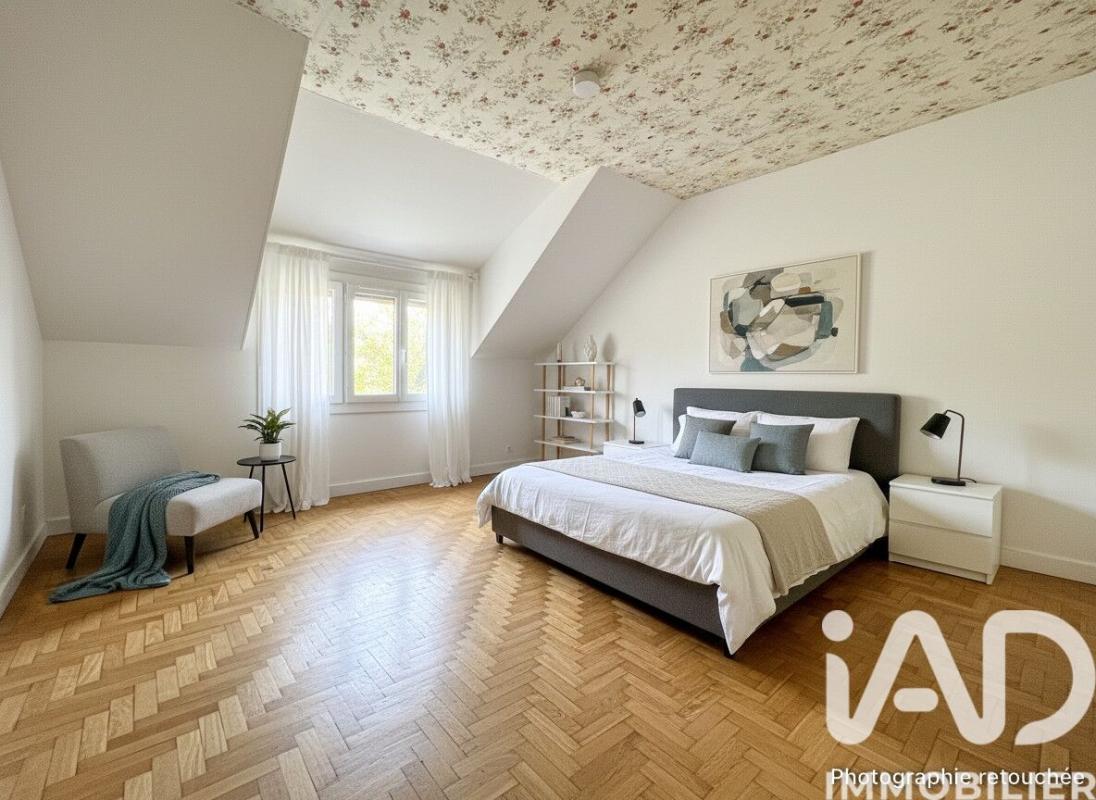 Maison 5 Pièce(s) Saint-Amand-Montrond - Photo 23