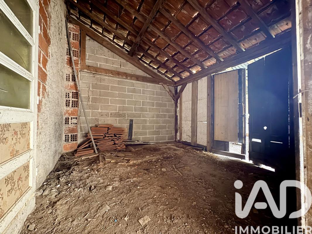 Maison 5 Pièce(s) Saint-Amand-Montrond - Photo 25
