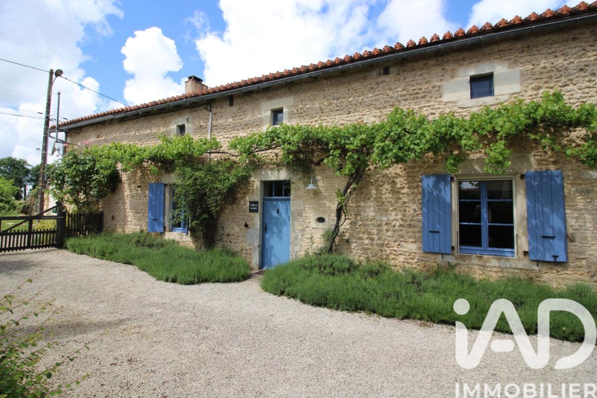 Maison longère 6 Pièce(s) Civray