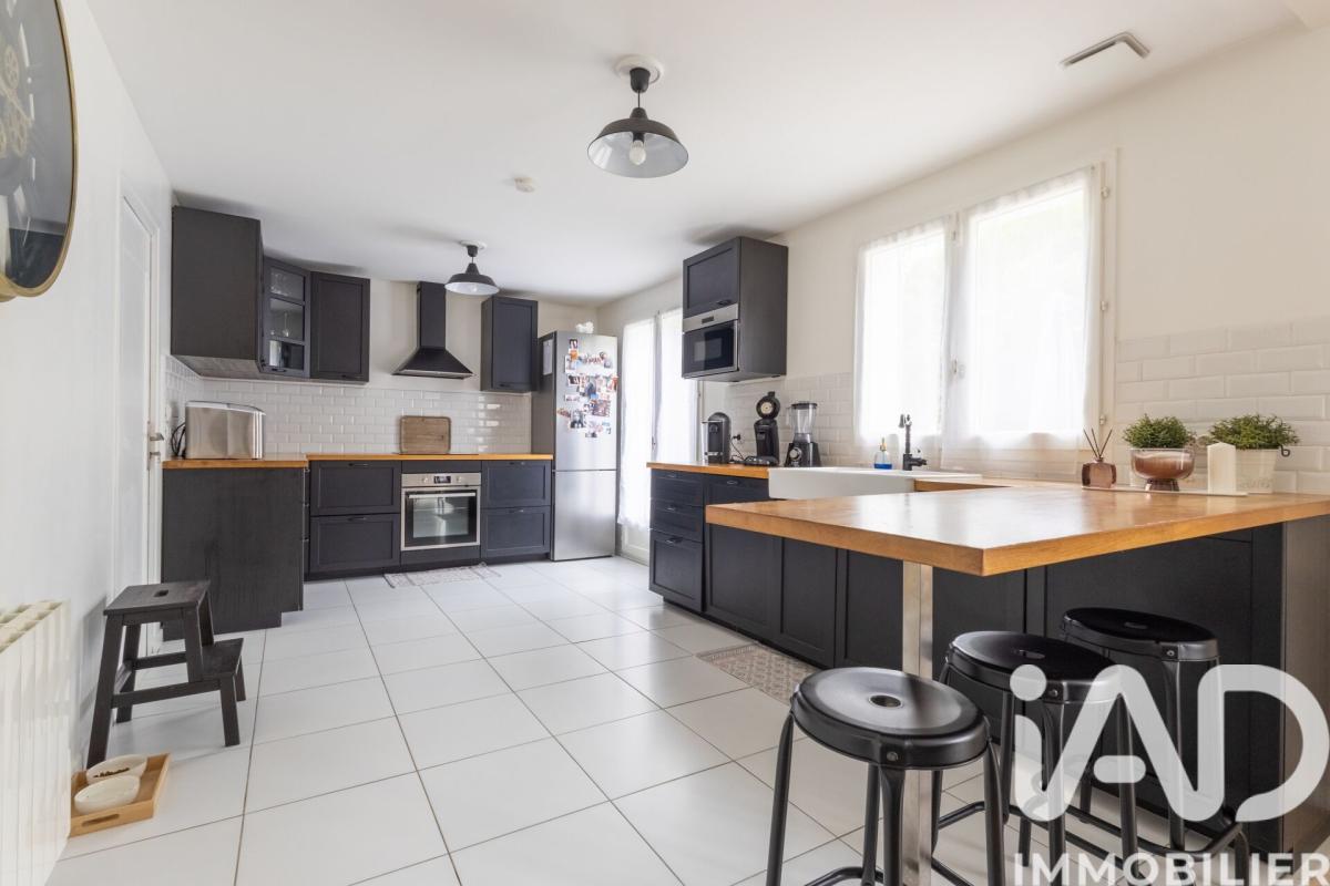 Maison 5 Pièce(s) Soisy-sur-Seine