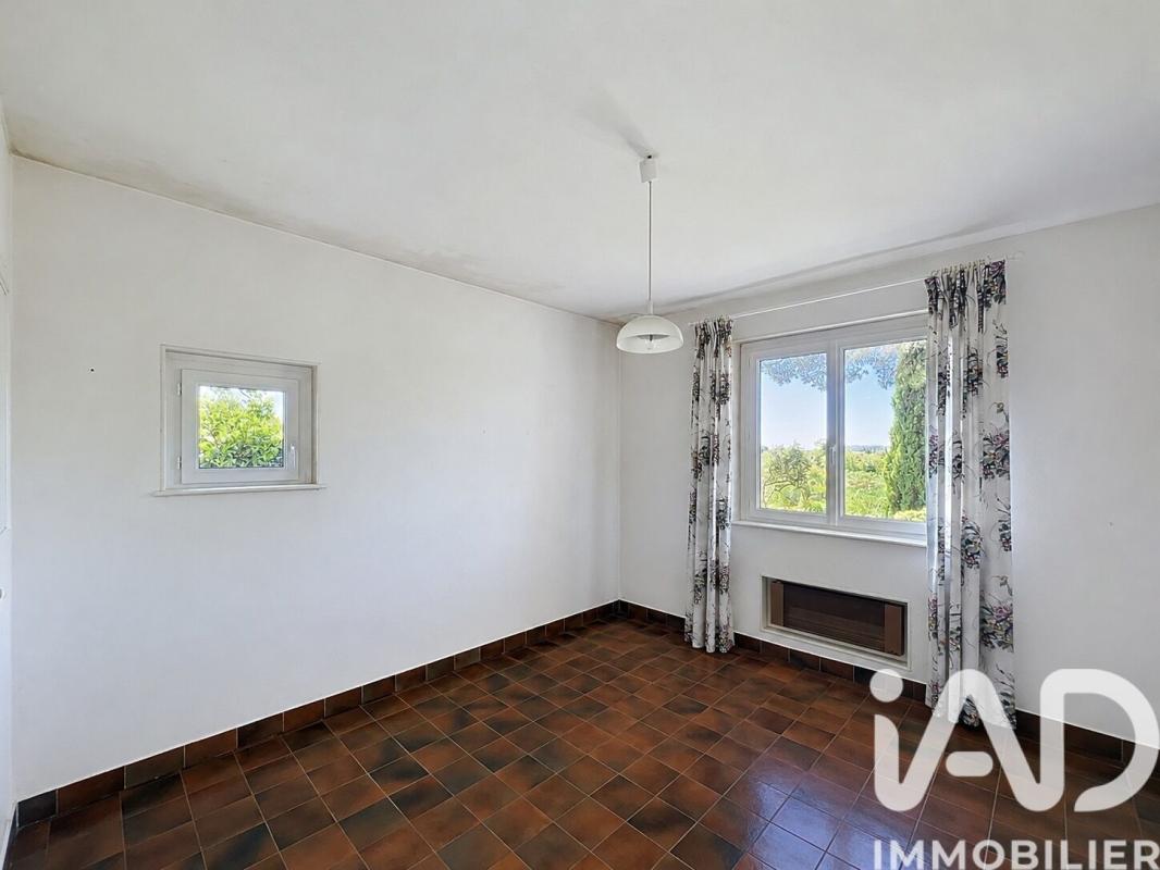 Maison 9 Pièce(s) Pont-Saint-Esprit - Photo 18