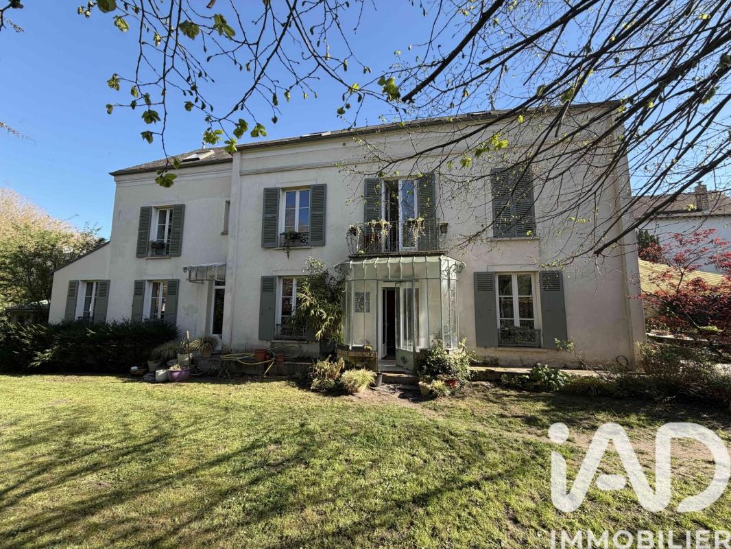 Maison 8 Pièce(s) Saint-Pierre-lès-Nemours - Photo 2
