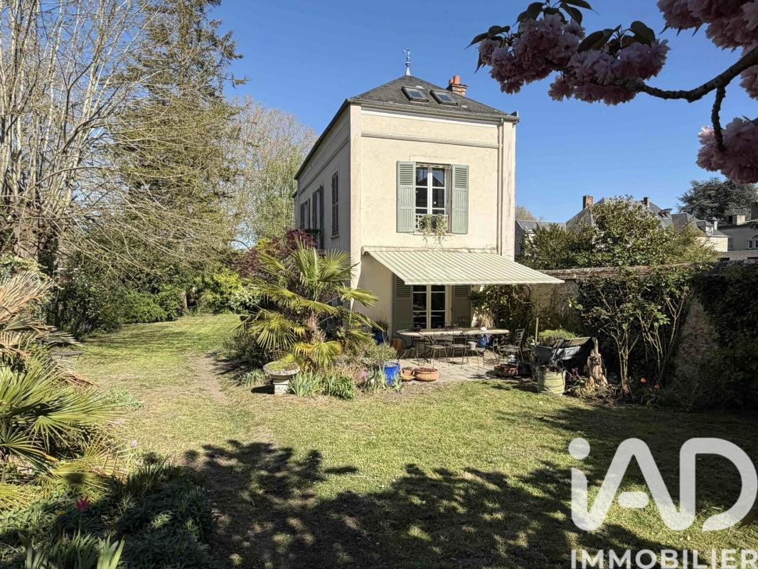 Maison 8 Pièce(s) Saint-Pierre-lès-Nemours - Photo 4
