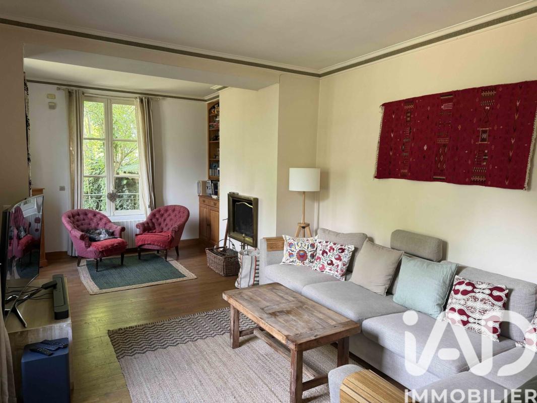 Maison 8 Pièce(s) Saint-Pierre-lès-Nemours - Photo 8