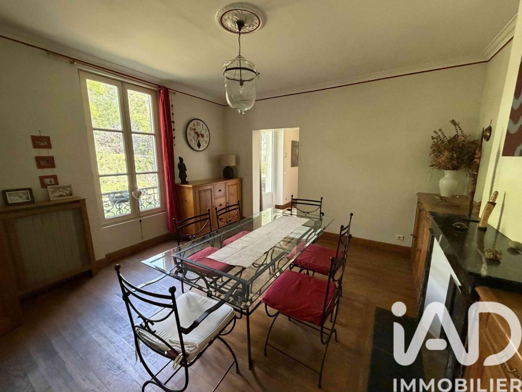 Maison 8 Pièce(s) Saint-Pierre-lès-Nemours - Photo 12