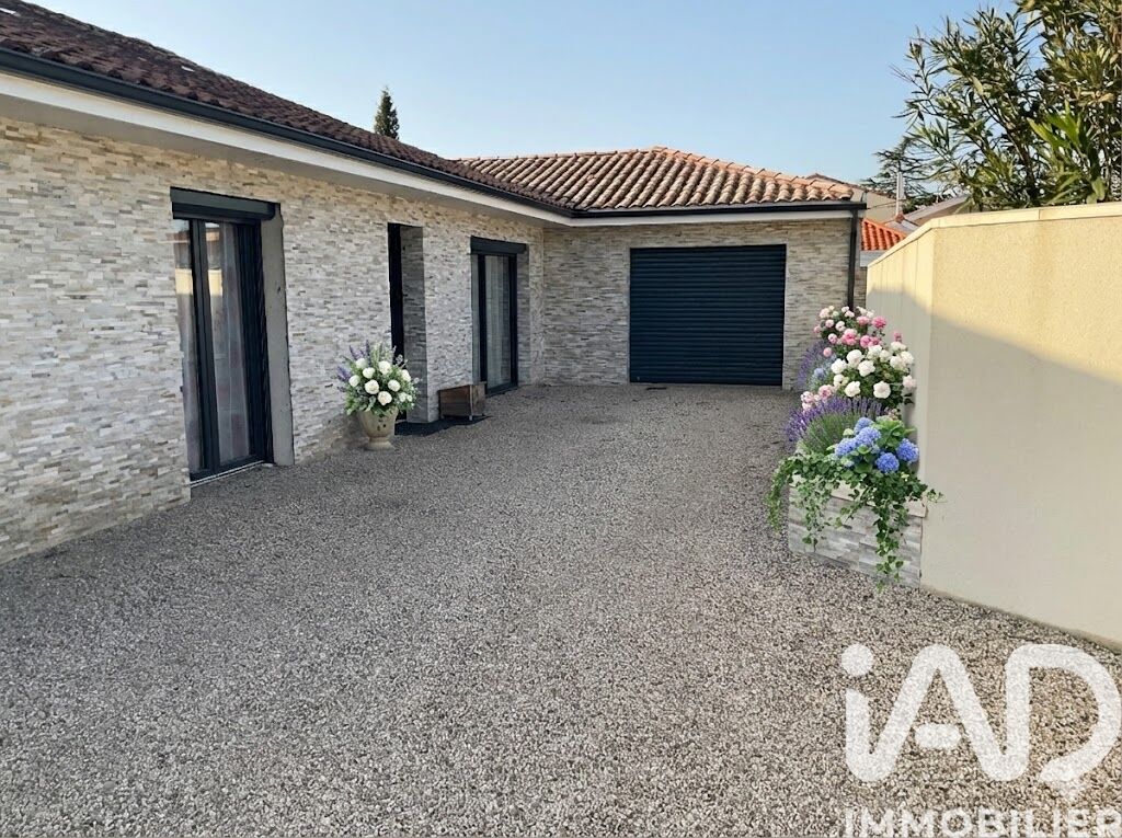 Maison 4 Pièce(s) Soussans