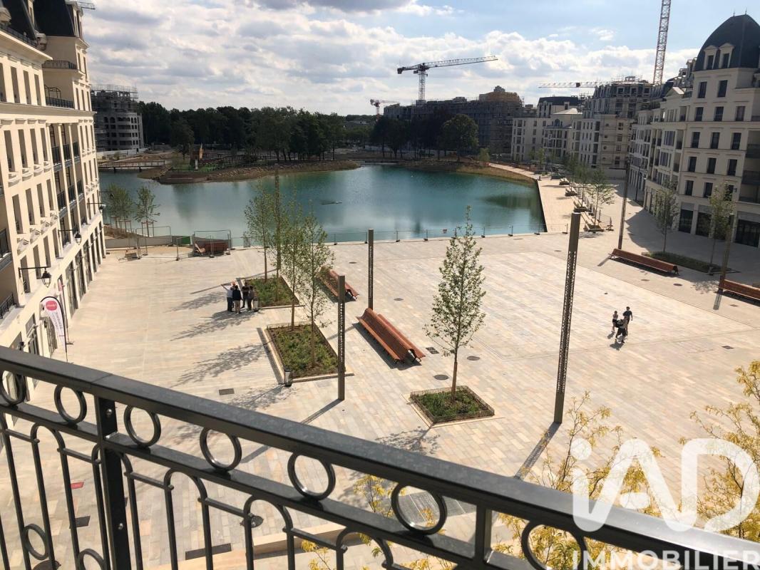 Appartement 4 Pièce(s) Clamart