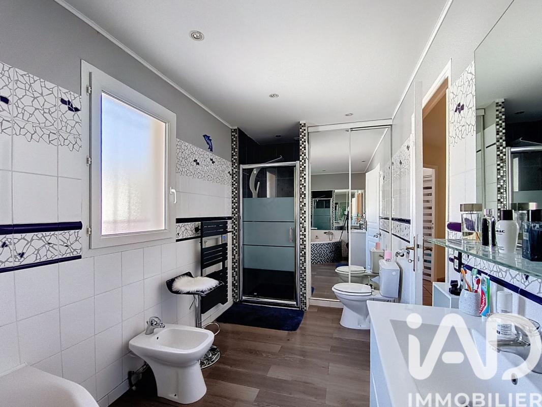 Maison 9 Pièce(s) Baho - Photo 11