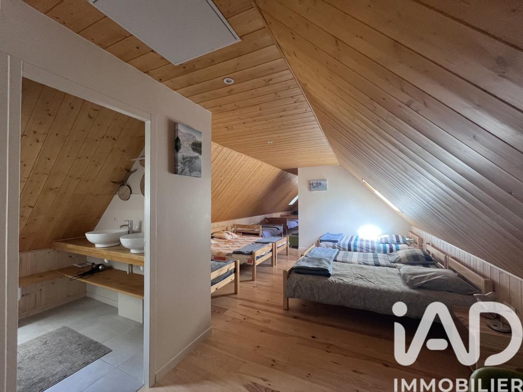 Maison 6 Pièce(s) Saint-Lary-Soulan - Photo 9