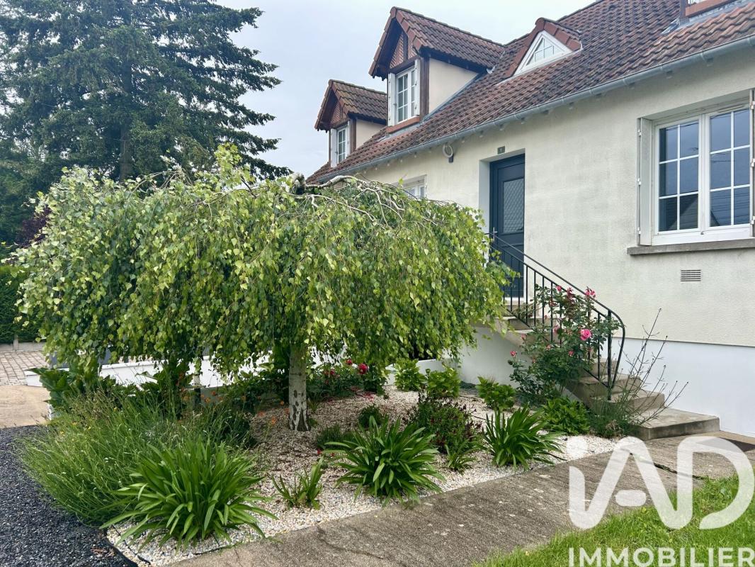 Maison 6 Pièce(s) Épieds-en-Beauce