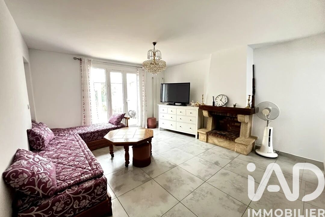 Maison 5 Pièce(s) Combs-la-Ville - Photo 2