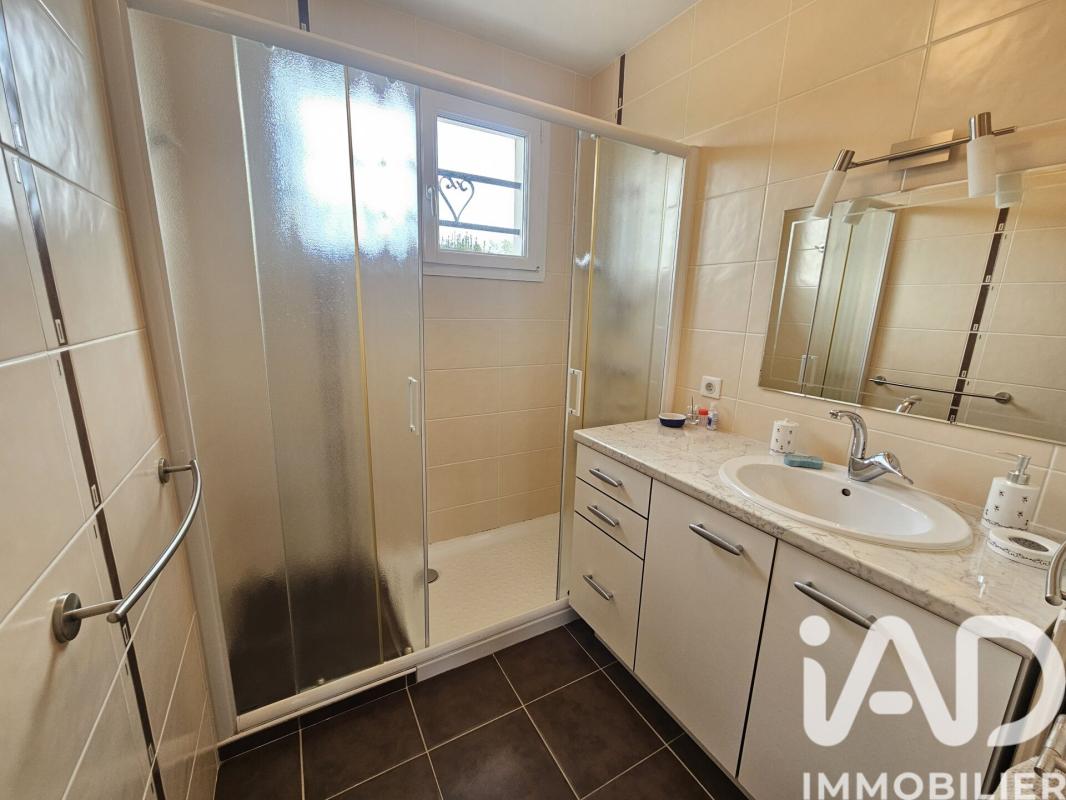 Maison 5 Pièce(s) Saint-Philbert-de-Bouaine - Photo 13