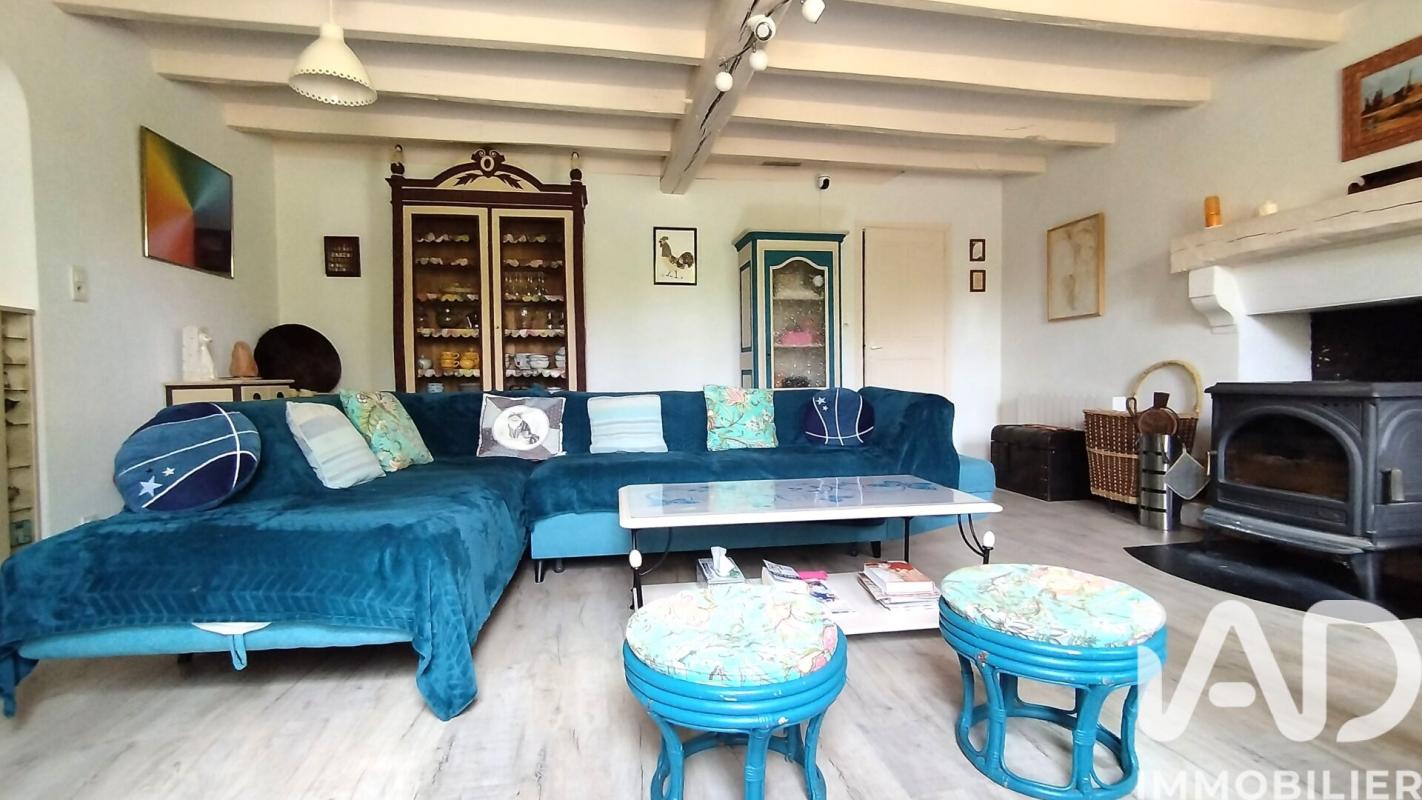 Maison 7 Pièce(s) L'Hermenault
