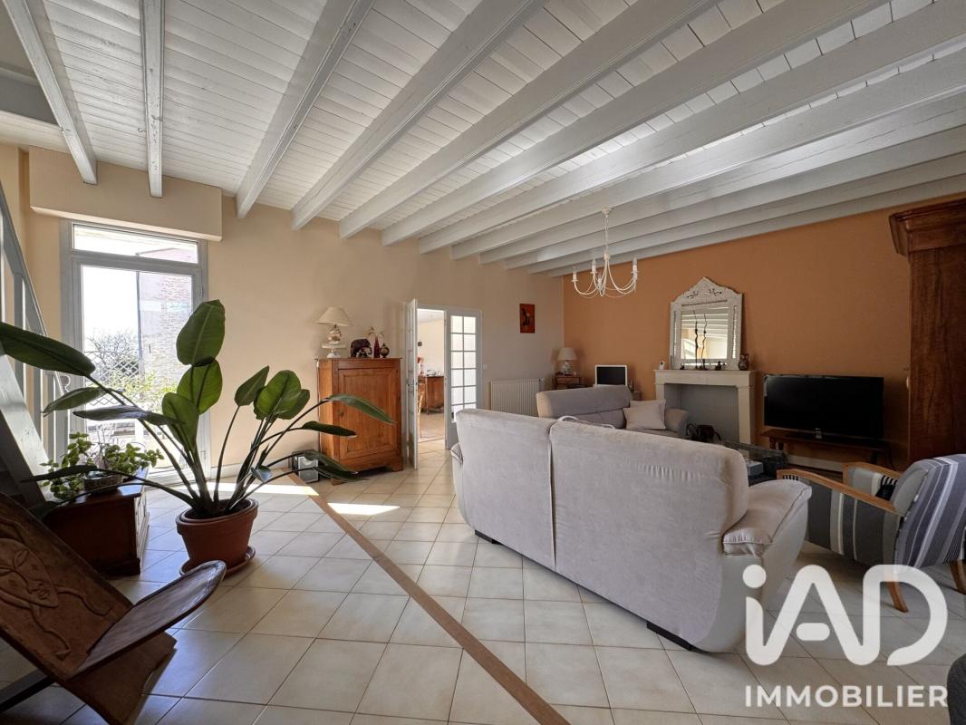 Maison 6 Pièce(s) Vouillé-les-Marais - Photo 4