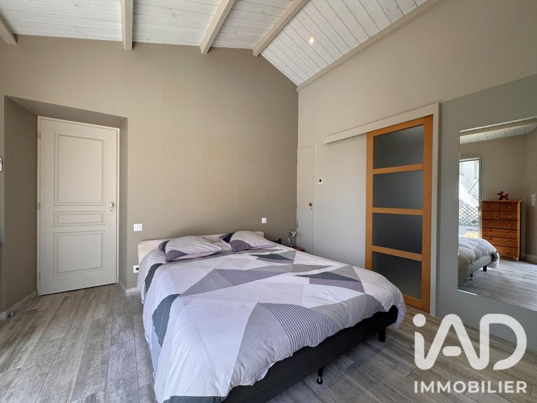 Maison 6 Pièce(s) Vouillé-les-Marais - Photo 12