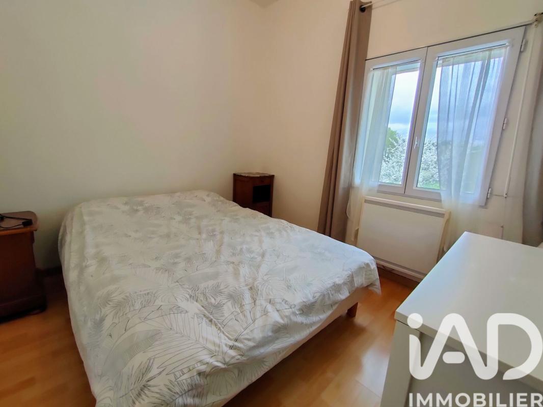 Maison 4 Pièce(s) Chenac-Saint-Seurin-d'Uzet - Photo 17