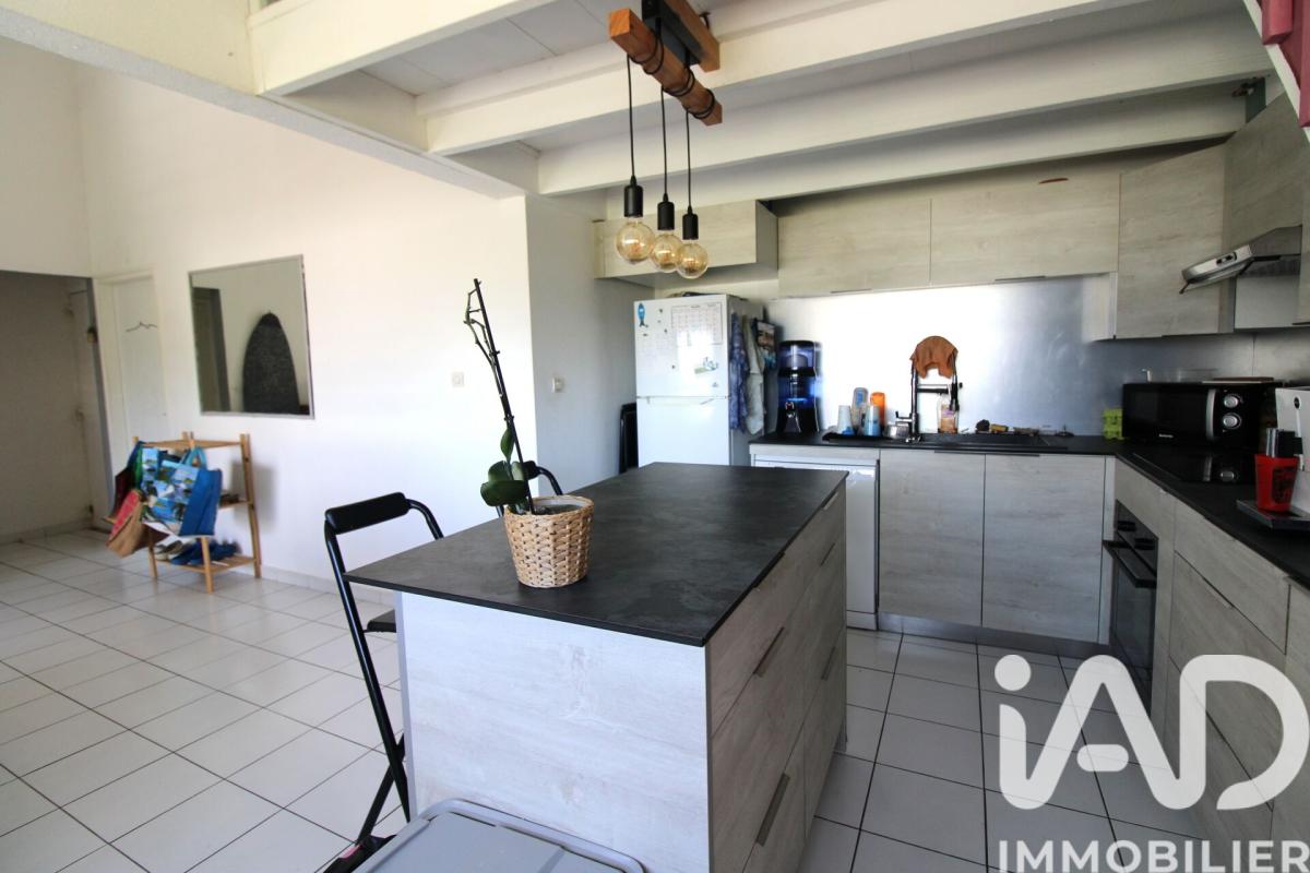 Appartement 2 Pièce(s) Le Gosier - Photo 2