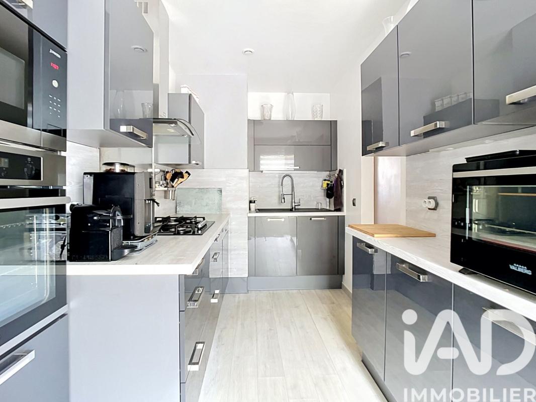 Maison 8 Pièce(s) Sainte-Geneviève-des-Bois - Photo 12