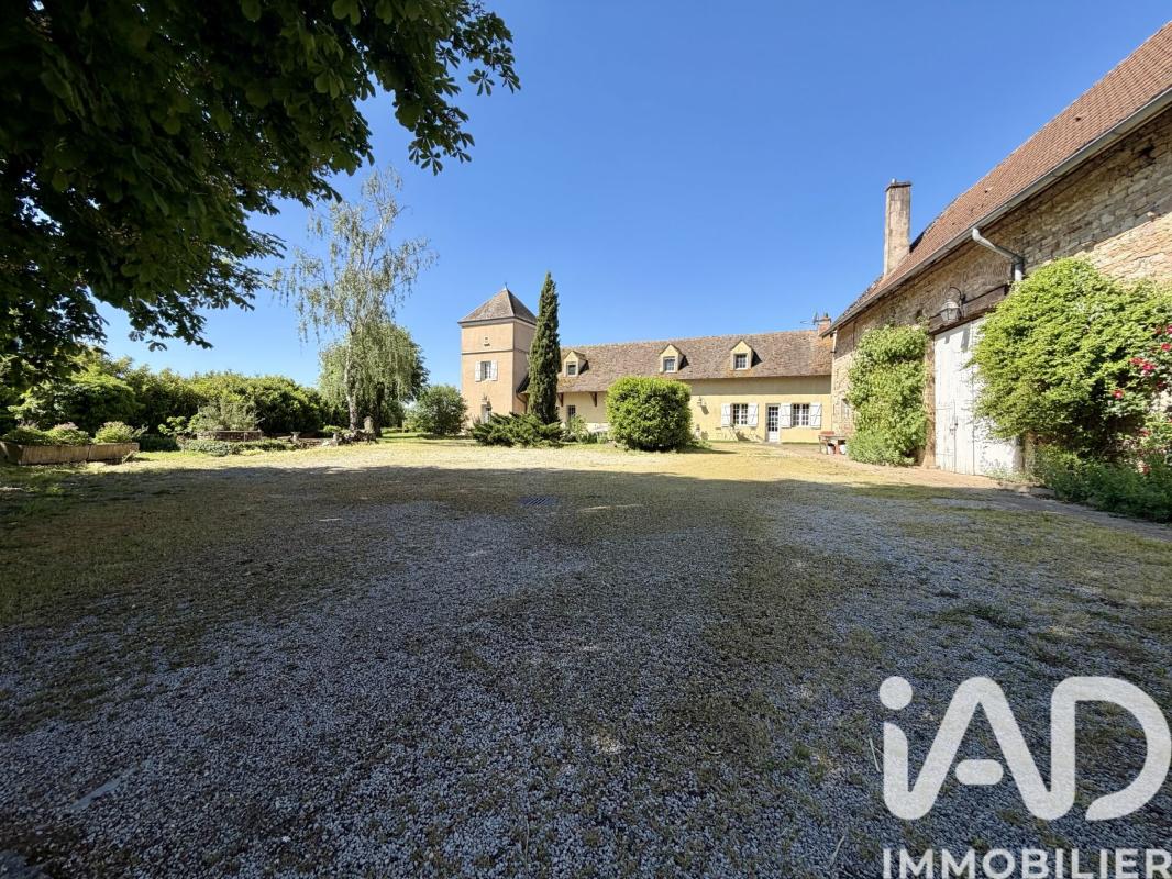 Maison 7 Pièce(s) Saint-Ambreuil - Photo 10