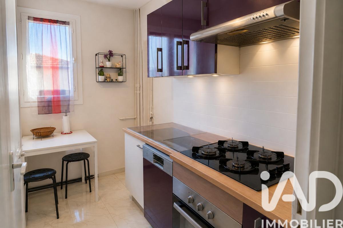 Appartement 5 Pièce(s) Salon-de-Provence - Photo 3