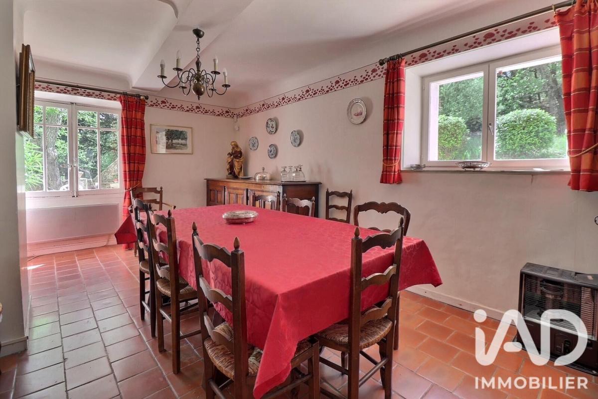 Maison 17 Pièce(s) Saint-Maximin-la-Sainte-Baume - Photo 9