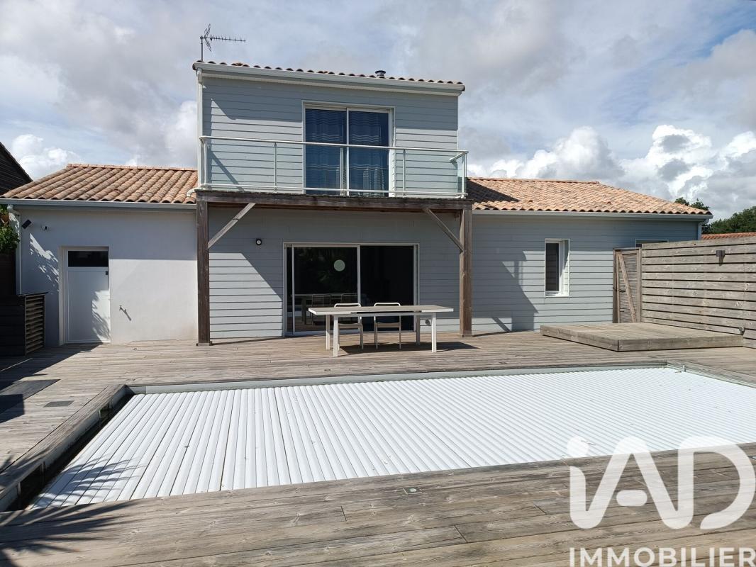 Maison 4 Pièce(s) Vairé