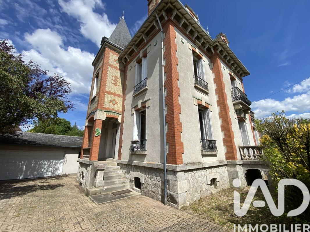Maison 8 Pièce(s) Pithiviers