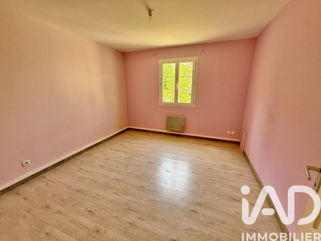 Maison 7 Pièce(s) Cosne-Cours-sur-Loire - Photo 24
