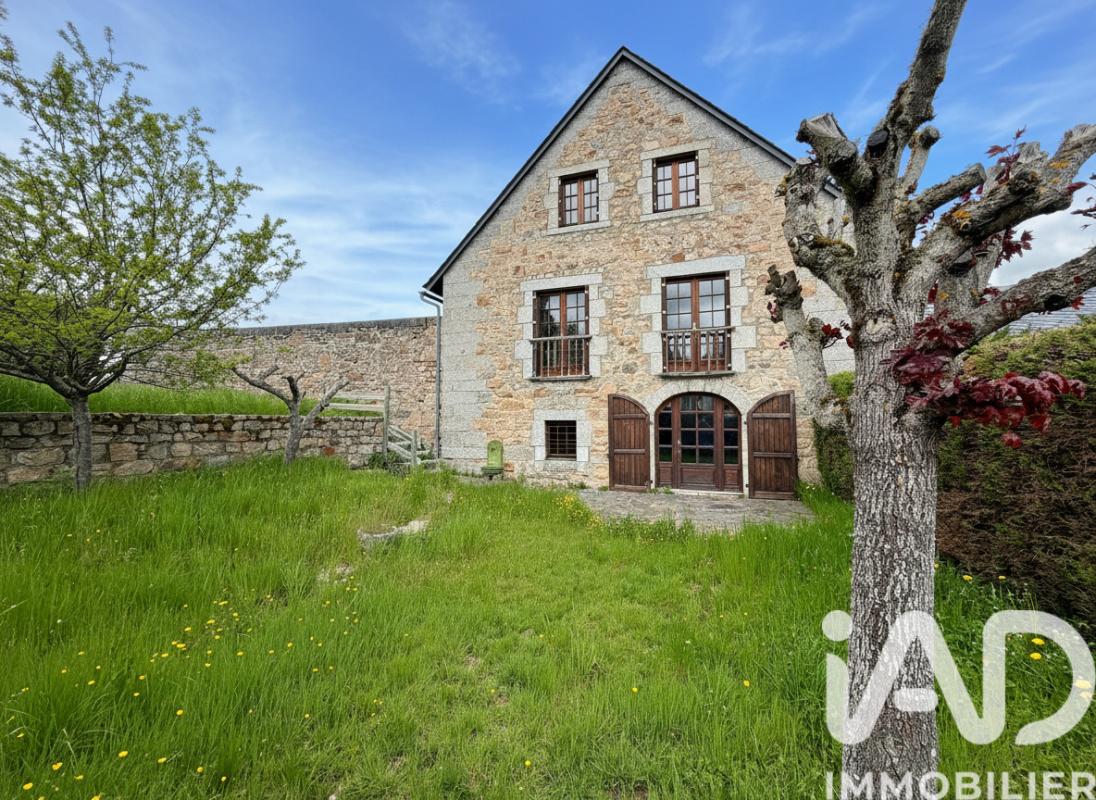 Maison 4 Pièce(s) Saint-Chély-d'Apcher