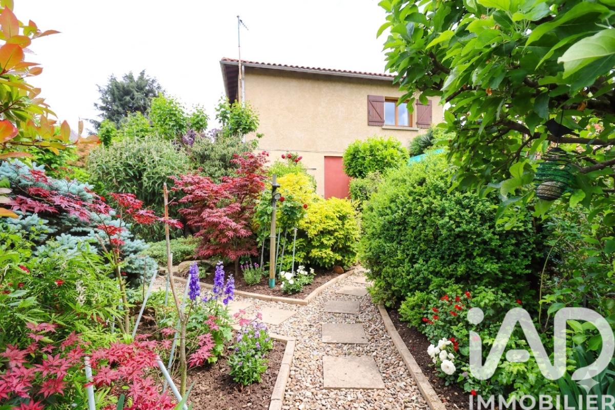 Maison 8 Pièce(s) Cournon-d'Auvergne