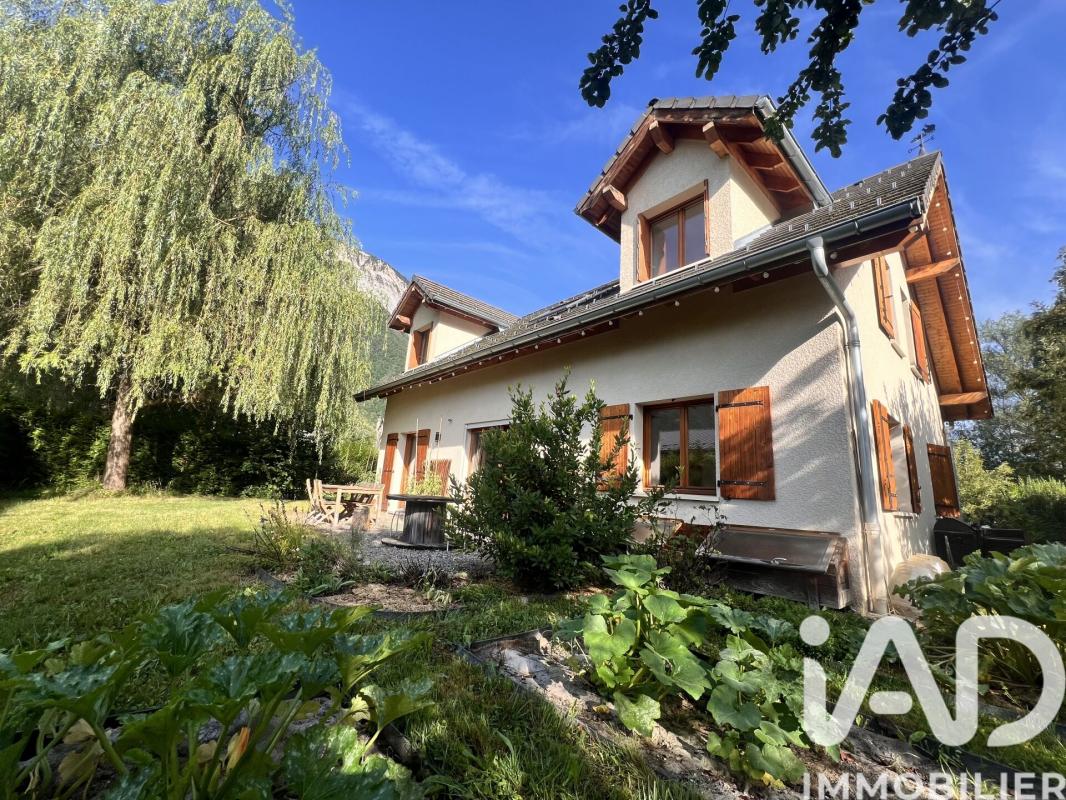 Maison 6 Pièce(s) Le Bourg-d'Oisans