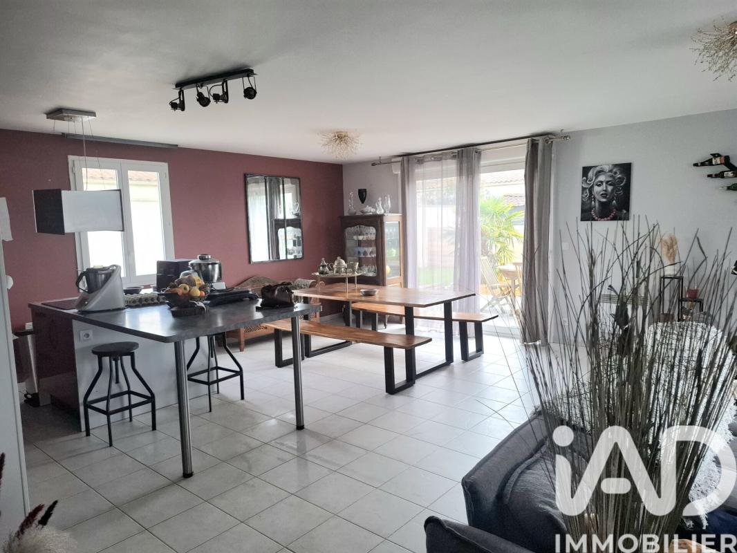 Maison 5 Pièce(s) Marennes-Hiers-Brouage - Photo 4